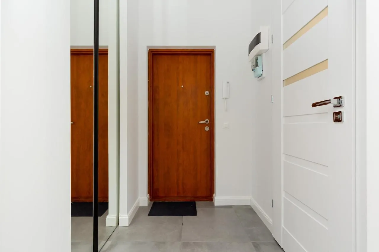 Central Studio Apartment Marszalkowska By Renters Warsaw